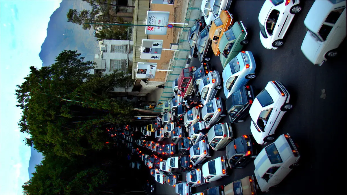 Mass Exodus from Tehran as Israel Orders Evacuation