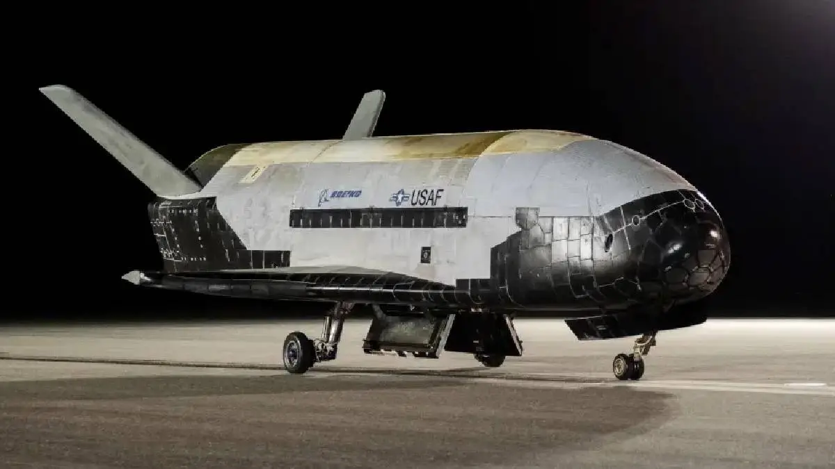 Next-Gen Space Tech in Action: X-37B Returns After Ultra-Secret Military Flight