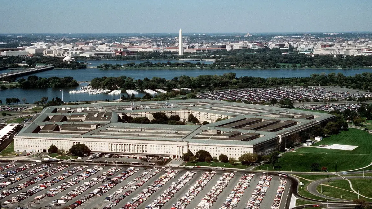 Pentagon Mulls Equity Stakes in Defense Contractors